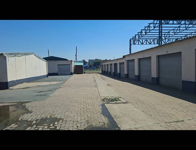 22,000M² INDUSTRIAL YARD FOR SALE IN BARTLETT